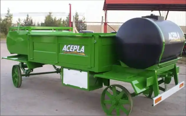 Acoplados Tanque con Taller Trasero — imagen 1 de 1